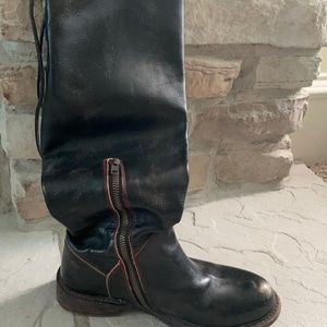 Comfortable genuine leather boots